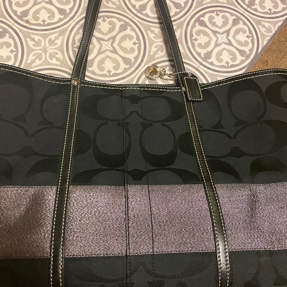 Women’s Coach Tote - Picture 12 of 16